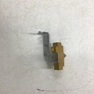 Corvette 1970-1973 Proportioning valve distribution block w/bracket 3980797 - Picture 1 of 3