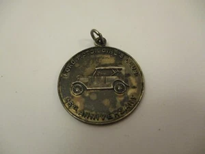 Vintage 1971 Ford Motor Girls Club 25 Years Sterling Silver Charm Medal Pendant - Picture 1 of 3