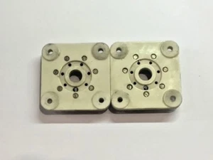 Pair Used Ceramic Sockets 6C33C 6S33S-V 6C41C GU29 GU32 GMI-6 GMI-16R VI1-5/20 - Picture 1 of 2