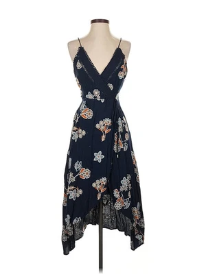 Vestido de cóctel azul XS de JOA para mujer Foto 1 de 4