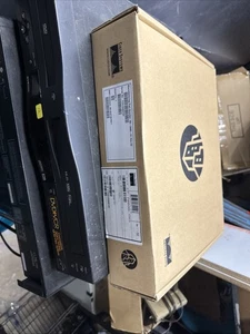 NEW Cisco IP Phone CP-7960G VoIP Phone 6-Line Office Business Telephone - Picture 1 of 2