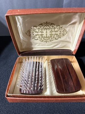 JUEGO DE TOCADOR Y CEPILLO DE PELO IMPERIO VINTAGE Nylon Cerdas Marrón Cobre Glo EE. UU. Foto 1 de 3