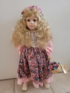 Porzellan Puppe, Cora, Euro-Exquisite-Creation mit Zertifikat, Sammlerpuppe - Bild 1 von 11