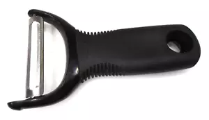 OXO Good Grips Y Peeler, Swivel Blade, Nylon & Silicone, Black, 5 in - Picture 1 of 7