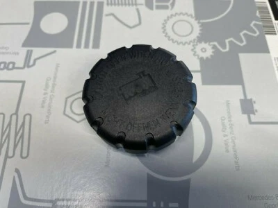 Genuine Mercedes Radiator Coolant Reservoir Expansion Tank Cap W210 W203 - Image 1 of 4