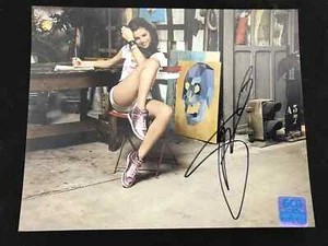 SELENA GOMEZ SIGNED 8X0 PHOTO GCG HOLOGRAM - Picture 1 of 1