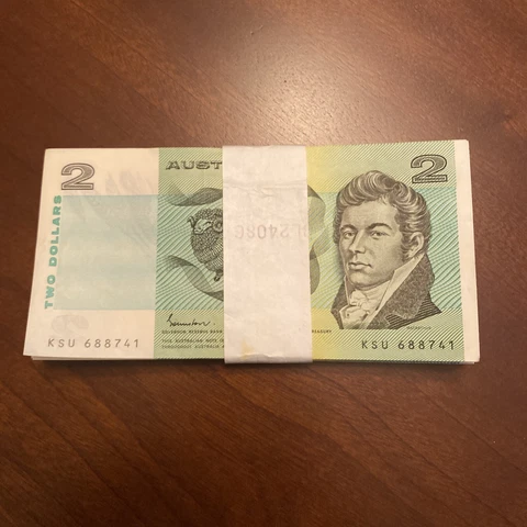 Australian $2-Dollar Banknotes Uncirculated/Consecutive Notes x 96 Rare - Banded Cover