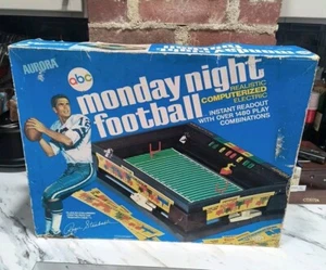 Vintage ABC Aurora Monday Night Football Roger Staubach Edition 1972 Dallas NFL - Picture 1 of 13