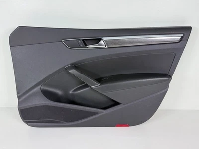 Cubierta del panel de la puerta del lado del pasajero delantero derecho Volkswagen Passat 2012-2019 OEM Foto 1 de 4