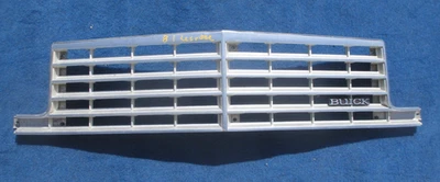 Buick LeSabre Estate Wagon 1981 parrilla delantera original GM # 22505835 Foto 1 de 4