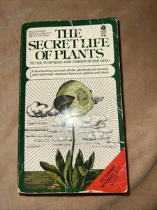 The Secret Life of Plants by Peter Tompkins and Christopher Bird - paperback - Foto 1 di 4