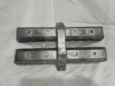 CUBIERTA VÁLVULA YAMAHA FZR 600, OEM, LIMPIA Y LISTA PARA INSTALAR Foto 1 de 4