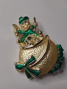 Große AJC Kobold mit Topf aus Gold Brosche Anstecknadel - Bild 1 von 8