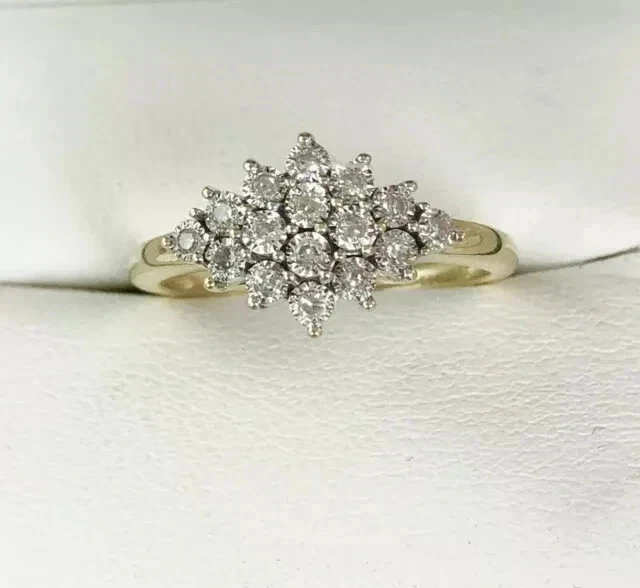 2Ct Round Cut Lab-Created Diamond Cluster Engagement Ring 14K Yellow Gold Plated - Image 1 of 4