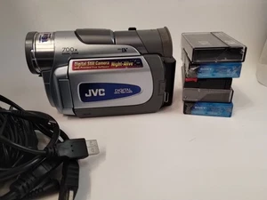 Videocamera digitale JVC mini videocamera DV GR-D90U 700X +5 nastri ** non testata ** - Foto 1 di 8
