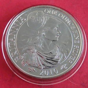 2010 £2 1oz SILVER BRITANNIA - Picture 1 of 2