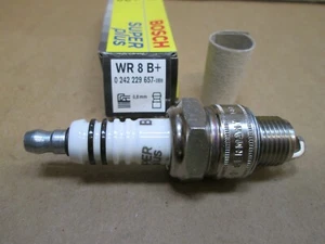 ROVER P 6 2000 & 35000 BOSCH SPARK PLUG 0242229657 WR8 B + - Picture 1 of 1