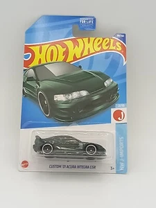 Hot Wheels Custom '01 Acura Integra Gsr 98/250 HW J-Imports 2/10  - Picture 1 of 3