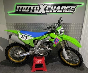 2024 KAWASAKI KXF 250.....ANNIVERSARY....1 HOUR USE....£4995....MOTO X CHANGE - Picture 1 of 9