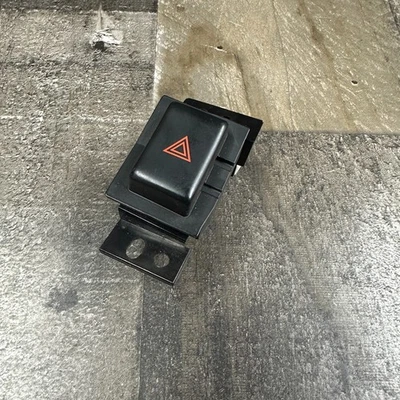 2005 2006 2007 INFINITI G35 SEDAN HAZARD EMERGENCY LIGHT SWITCH BUTTON OEM V1 - Image 1 of 4