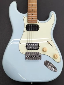 BACCHUS BST-3-RSM Used Hardwood body Maple neck Maple fingerboard w/Gig case - Picture 1 of 12