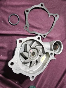 NAPA Water Pump 57-1460 I.port Water Pump - Picture 1 of 5