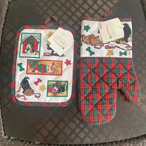 Vintage 2000 Target Brand Santa Paws Hot Pad & Mitt Plaid Dogs/Cats Set of 2 - Picture 1 of 7
