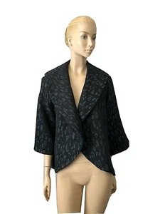 NUEVA CON ETIQUETAS IC BY CONNIE K TEXTURA OP-ART CUELLO SWING MANGAS 3/4 LUJOS CHAQUETA XL - Imagen 1 de 9