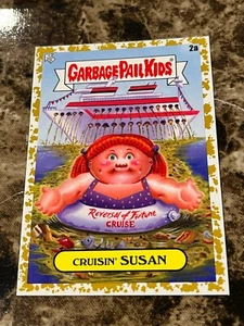 2021 Garbage Pail Kids Go On Vacation Fool's Gold Cruisin' Susan 2a 26/50 - Bild 1 von 2