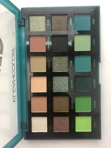 keancolor Amplified pressed pigmet palette 18 colors , Deep, Rich Tones Nature - Picture 1 of 6