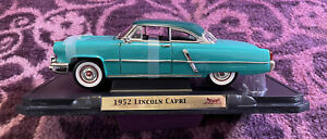 Fairfield Mint- Road Signature(92808)- 1952 Lincoln Capri, Two Tone Green 1:18