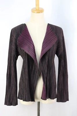 Chaqueta cárdigan púrpura PLEATS PLEASE ISSEY MIYAKE 172 9013 Foto 1 de 4