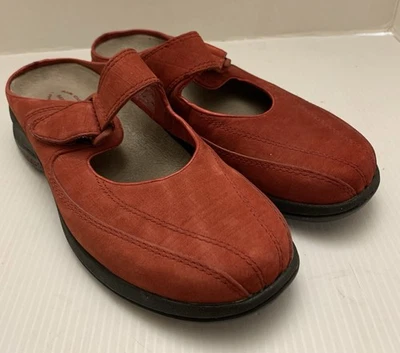 Sapato Merrell Feminino Vermelho Tamanho 8 Camurça Liso Slip On Topo Clutch - Imagem 1 de 4