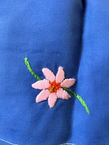 Hand Embroidered Blue Linen Tablerunner - Picture 1 of 3