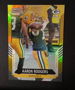 Panini Score Gold Zone 2021 Aaron Rodgers 32/50 #138 Packers - Imagen 1 de 2