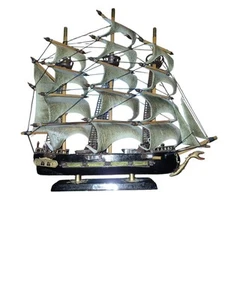 Vintage Wooden Model Of Spanish War Ship Fragata Española" from 1780 LARGE.  - Picture 1 of 11