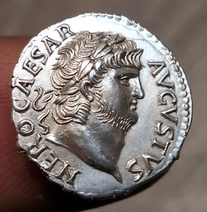 NERO,R;SALUS, Römischen Silber Denar Neuheit Minted Coin. - Bild 1 von 4