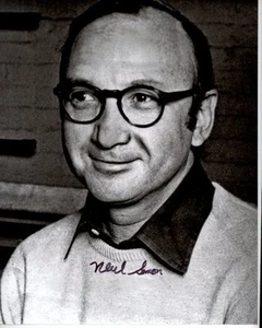Foto autógrafa firmada por NEIL SIMON 8x10 - Imagen 1 de 1