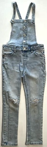 Cat & Jack Jeans Girls Size Small (6/6x) Bib Overall Denim Straight Leg Stretch - Picture 1 of 6