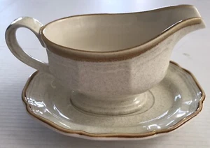 Barco con salsa y placa base Mikasa Garden Club EC 400/EB 801 - Imagen 1 de 8