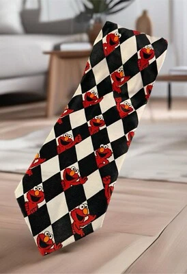 Corbata Sesame Street para hombre Elmo Checkers 58” blanca negra cara roja poli linda usada en excelente estado Foto 1 de 3