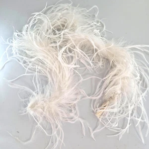 Soft Feather Boa Ostrich White Craft Millinery Wedding Decoration Vintage 72cm - Picture 1 of 5