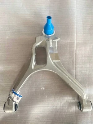 Ford Ranger Raptor Next-Gen 2022-25 LOWER CONTROL ARM Left MB3Z3079C MB3Z 3079-C - Image 1 of 4