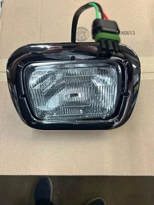 FREIGHTLINER MT 45G HEADLAMP ASSY. NEW  MORGAN OLSON (46000213) FREE SHIPPING - Image 1 of 2