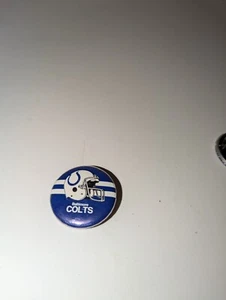 Vtg 1980's/1990's Indianapolis Colts Rare 1 1/2" NFL/ Football Pinback Button - Picture 1 of 3