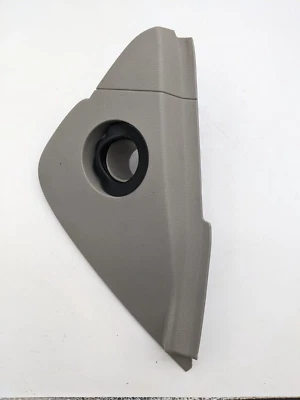 Chevrolet Impala 2007-2014 tapa de extremo de la cubierta lateral del tablero del lado del pasajero delantero derecho Foto 1 de 4