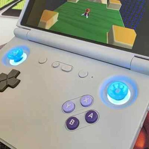 Retroid Pocket Flip 2 Ersatz Thumbstick Caps - mehrere Farben verfügbar - Bild 1 von 9
