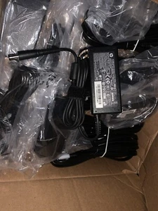 Genuine Original HP 19.5V 3.33A 65w PPP009A PPP009D AC Power Supply Adapter - Picture 1 of 1