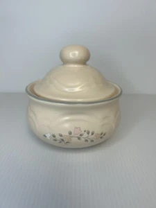 Pfaltzgraff Remembrance Round Covered Serving Dish Bowl with Lid Casserole - Picture 1 of 8
