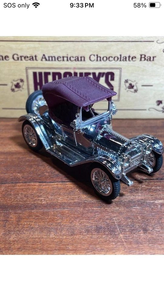 ERTL Hershey's Chocolate 1914 Chevrolet Roadster